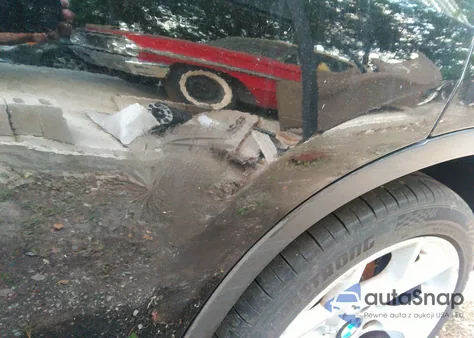 2014 BMW X1 xDrive28I from USA, damaged, VIN WBAVL1C51EVY21383